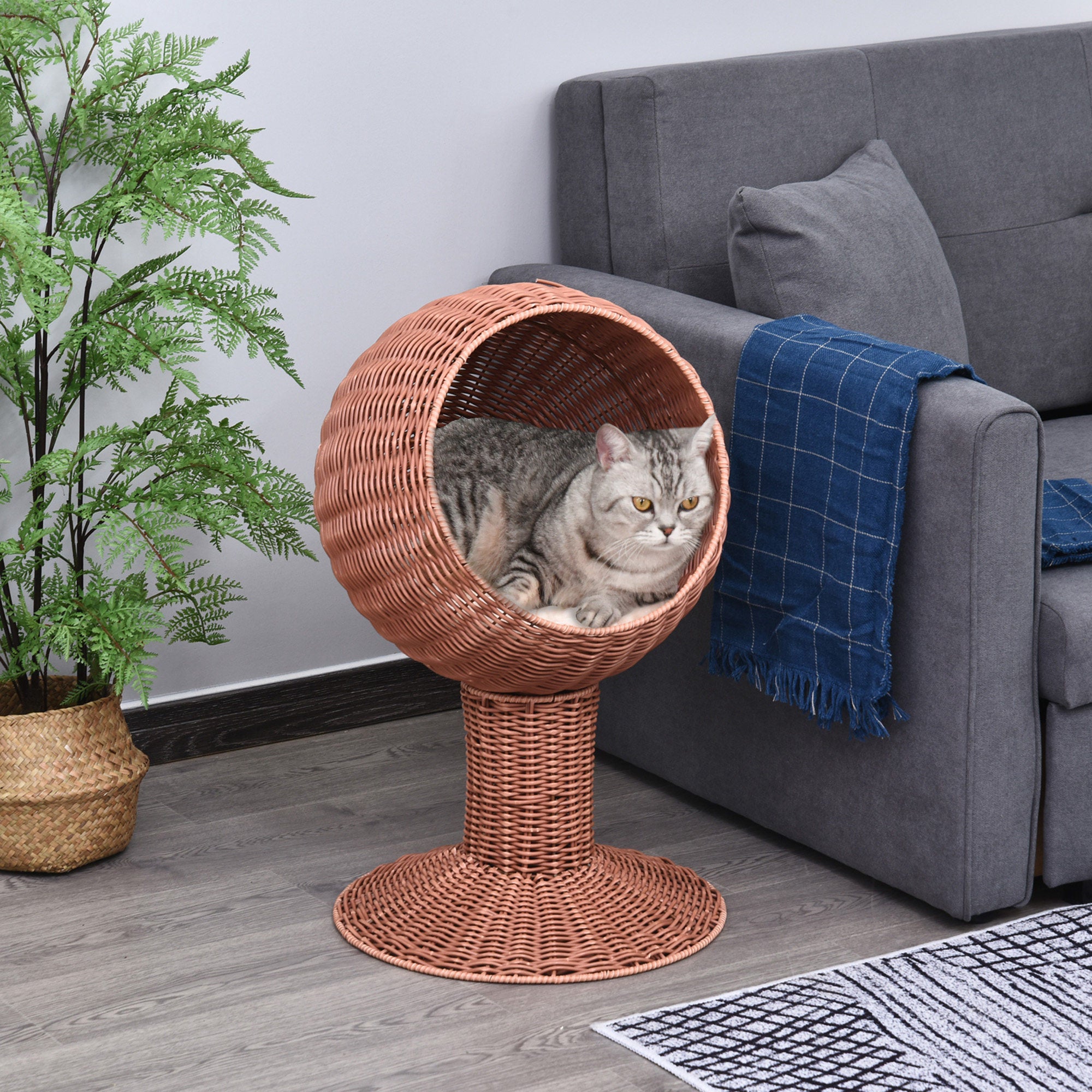 Rotating elevated cat egg pod bed