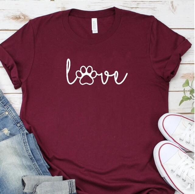 Love Paw Graphic T-Shirt