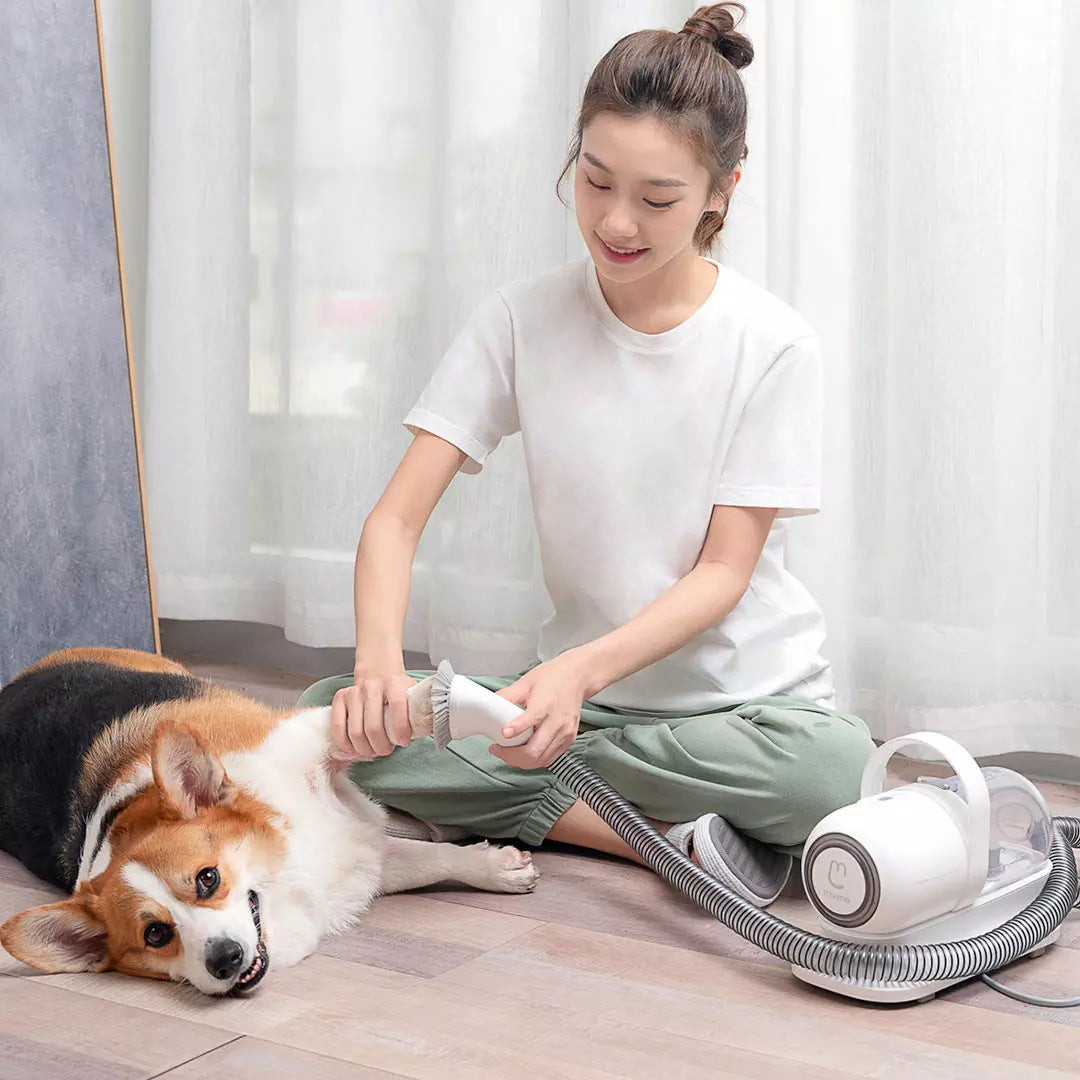 Moother Smart Pet Grooming Kit with Built-In Vacuum