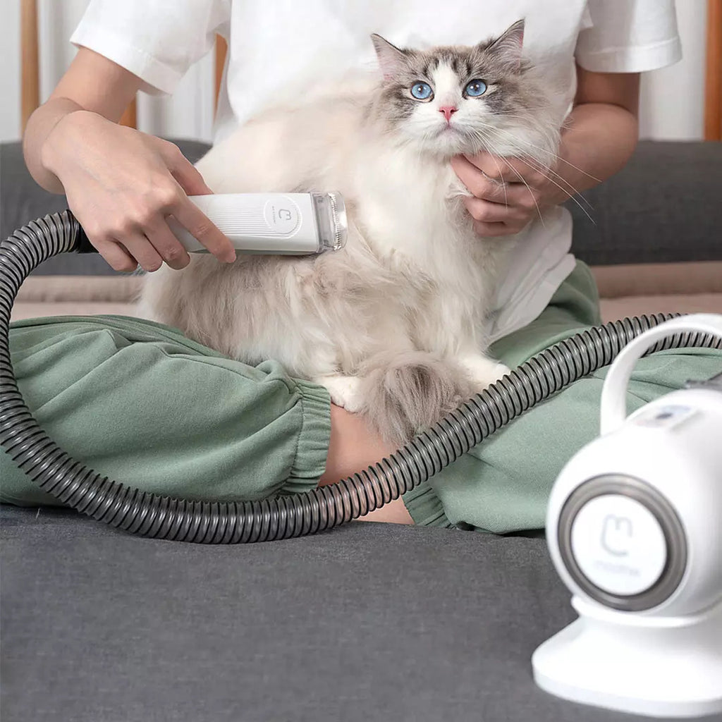 Moother Smart Pet Grooming Kit with Built-In Vacuum